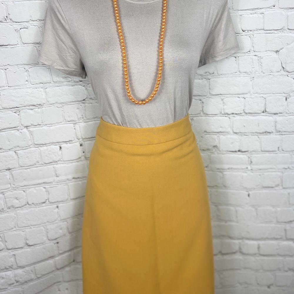 *3 for $30* Limited Gold pencil skirt Sz 10 - Picture 2 of 7